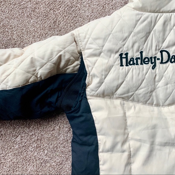 COPY - Harley Davidson Puffer Jacket Womens - Picture 3 of 7